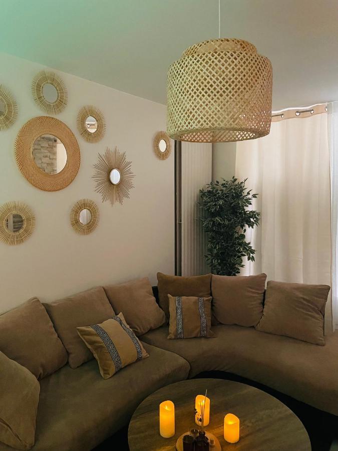 By Neptune - Appartement Rustique Jacuzzi ボンディ エクステリア 写真